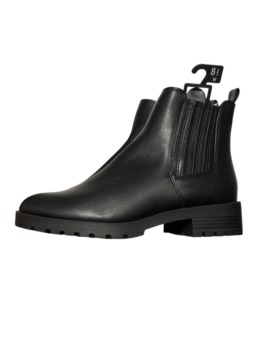 Time and Tru Women's Lug Sole Wide Width Black Faux Leather Chelsea Boots 8.5WW